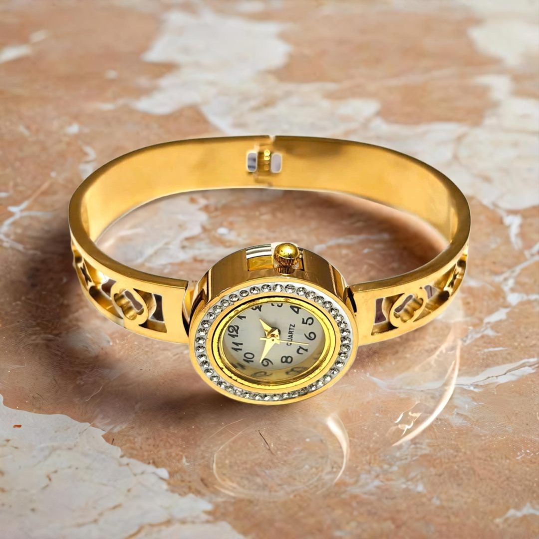 Nova Wrist Women's Watch
