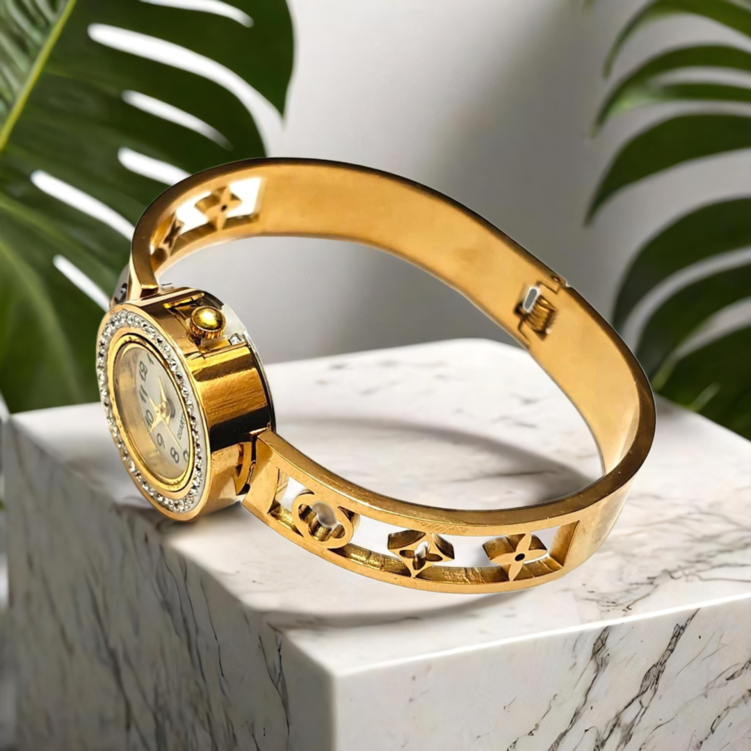 Nova Wrist Women's Watch