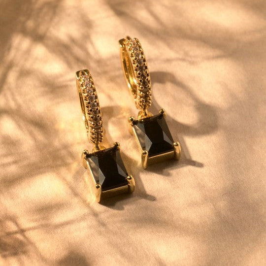 Emerald Bloom Black Earring