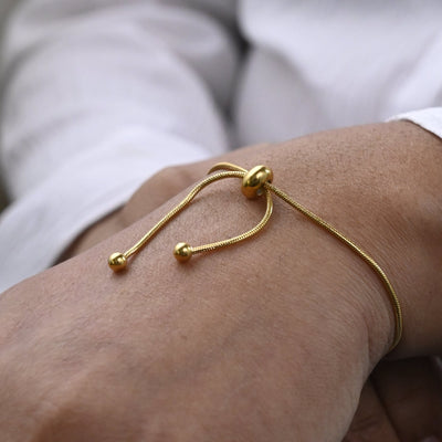 Gleam Knot Bracelet