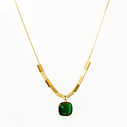Green stone chain Necklace
