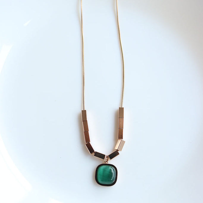 Green stone chain Necklace