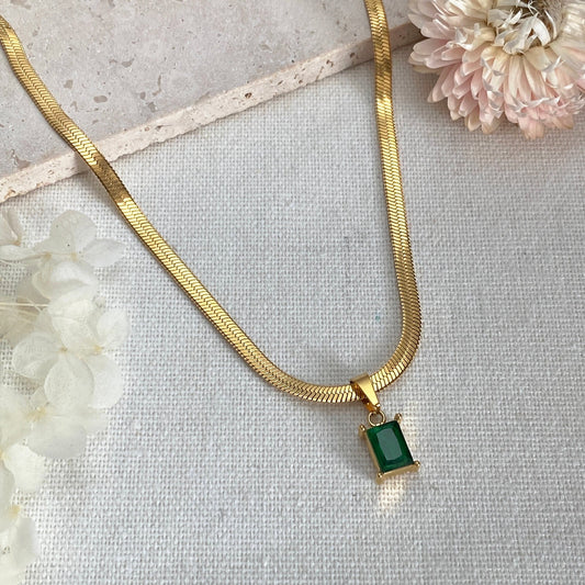 Snake Chain Green Stone