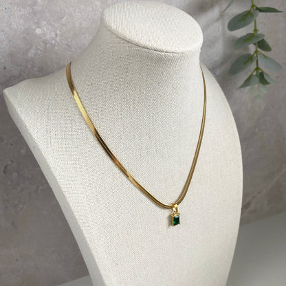 Snake Chain Green Stone