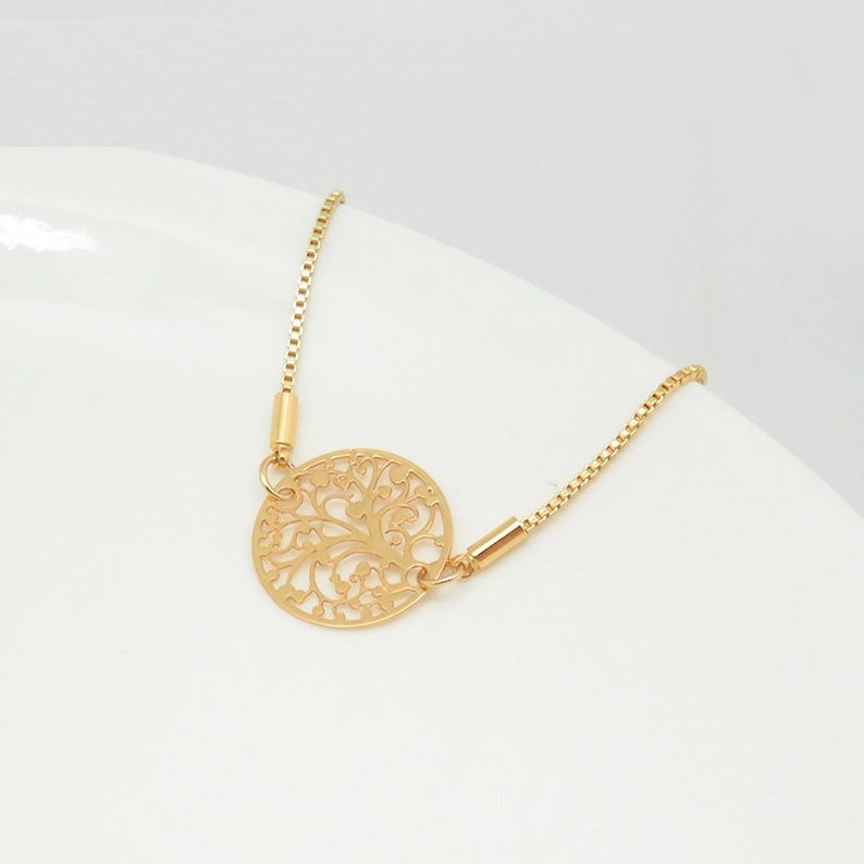 Gleam Knot Bracelet